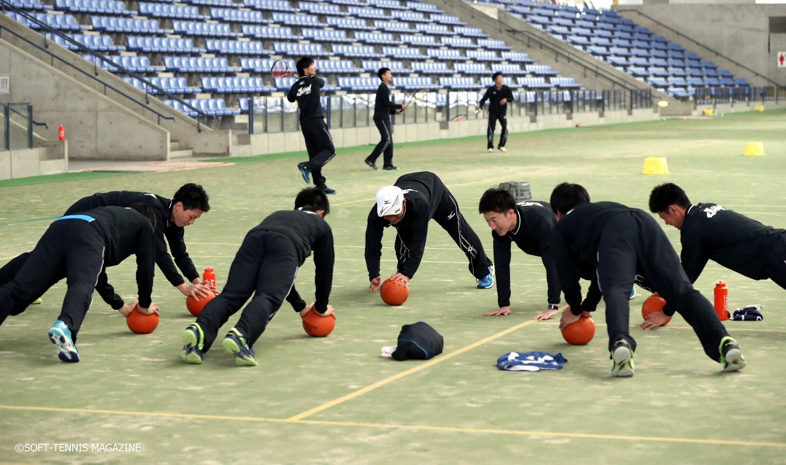 午後になり、トレーニングに取り組むU-20