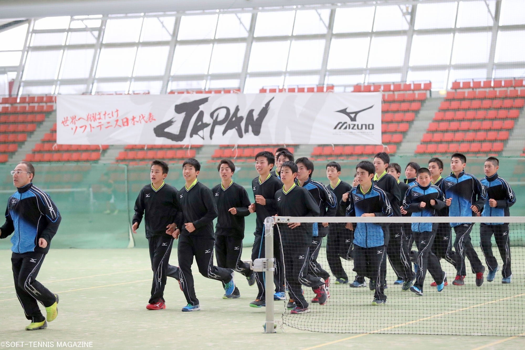 全日本アンダー男子は２月に三重県四日市ドームで合宿を行った。小中学生世代のＵ－１４には、今回の都道府県全中に出場している選手も